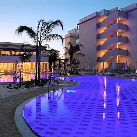 Vangelis & Hotel Protaras