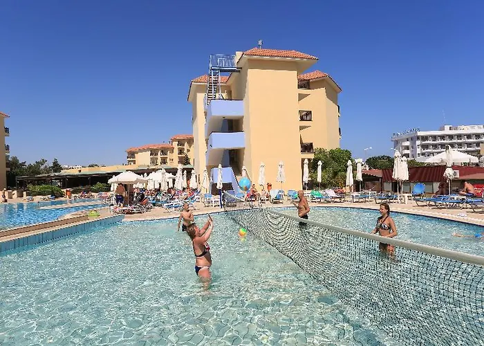 Vangelis & Hotel Protaras